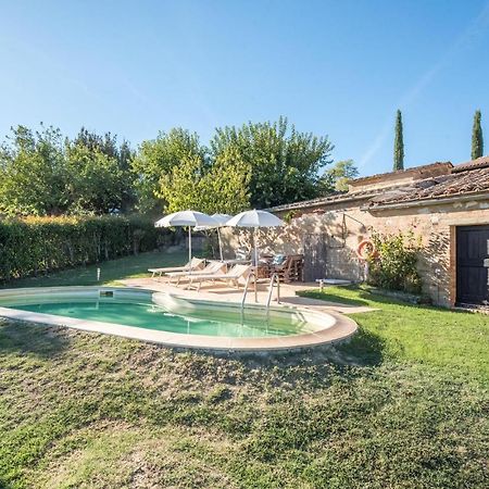 Gorgeous Home In Montalcino With Kitchen Ngoại thất bức ảnh